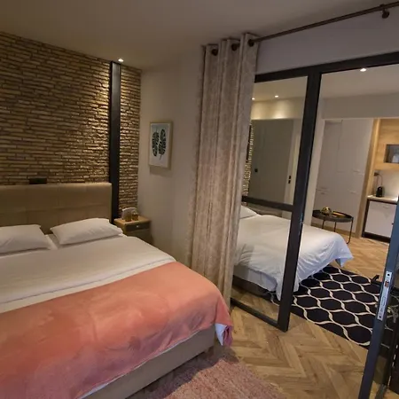 Thess Cozy Living דירה